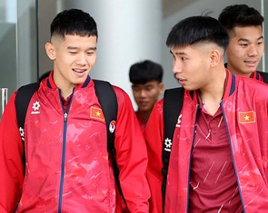 U22 Việt Nam lên đường sang Trung Quốc đấu giao hữu