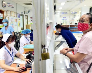 Người có thẻ bảo hiểm y tế không phải trả tiền nếu chi phí khám chữa bệnh dưới 351.000 đồng