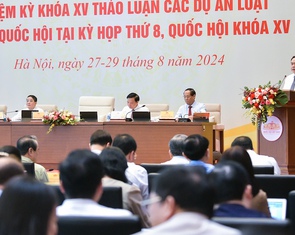 Hội nghị đại biểu Quốc hội chuyên trách cho ý kiến nhiều nội dung quan trọng