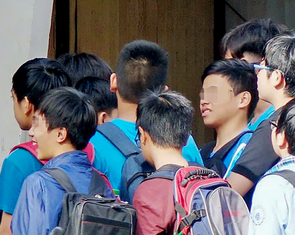 Quy định dạy thêm học thêm hợp lòng dân, mong đừng 'giơ cao đánh khẽ'