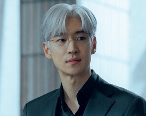 Bậc thầy đàm phán: Hãy quên Lee Je Hoon của Taxi Driver đi