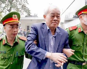 Ông Trịnh Văn Quyết bệnh nặng nguy cơ tử vong cao, xin xét xử vắng mặt hoặc hoãn phiên tòa