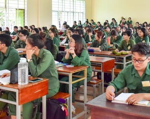 Vì sao Trường đại học Luật TP.HCM thu học phí giáo dục quốc phòng gần 23 triệu đồng?