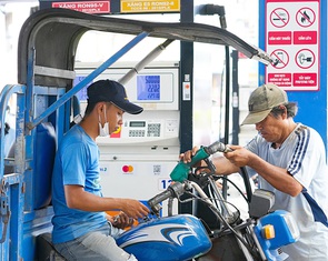 Giá xăng dầu tăng hai phiên liên tiếp, RON 95 gần 20.500 đồng/lít