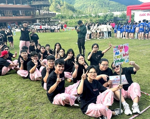 Sáng nay 28-3, học sinh thi chung kết sáng tác ảnh Tuổi Xanh