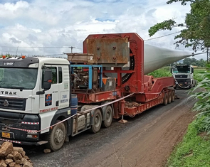 Bộ Xây dựng đề nghị các địa phương hỗ trợ kiểm định xe quá khổ, quá tải