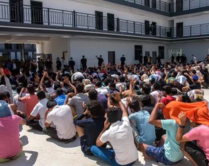 Lừa đảo xuyên biên giới việc nhẹ lương cao: Không có con đường 'đổi đời' nào miễn phí cả