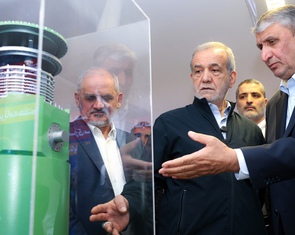 Iran muốn thỏa thuận hạt nhân 'thực chất, công bằng', kêu gọi Mỹ thiện chí trước đàm phán