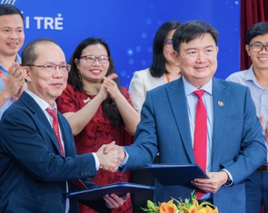 Báo Tuổi Trẻ và Trường đại học Ngoại ngữ - Tin học TP.HCM hợp tác đào tạo truyền thông