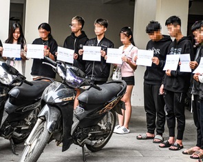 Ngày mai xét xử nhóm 'quái xế' lạng lách, tông chết cô gái dừng chờ đèn đỏ ở Hà Nội