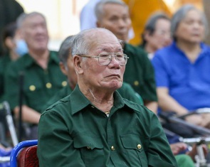 Bộ Nội vụ sẽ trình nghị định mở rộng chính sách ưu đãi người có công