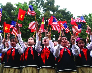 Quan hệ Việt - Mỹ: Những kết nối của con người bình thường