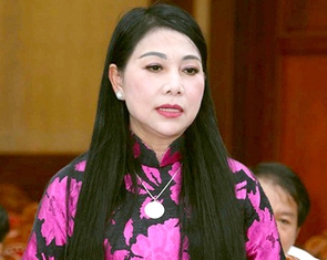 Bà Hoàng Thị Thúy Lan nộp lại 20 tỉ và 2 lô đất đã nhờ Hậu 'Pháo' mua để khắc phục hậu quả