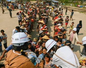 Các đội cứu hộ quốc tế rút dần, mưa gió cản trở cứu trợ tại Myanmar