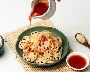 Làm món đậu hũ xốt mắc khén Lai Châu, củ sen Đồng Tháp chiên giòn cùng đầu bếp Thanh Thiện
