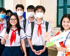 Dạy 2 buổi/ngày miễn phí sẽ chấm dứt dạy thêm, học thêm?