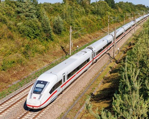 VinSpeed đăng ký đầu tư dự án đường sắt cao tốc Bắc - Nam, nỗ lực khởi công trước tháng 12-2025