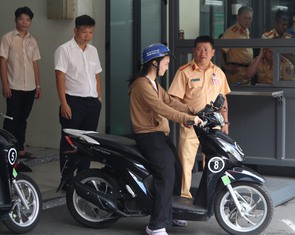 Sau sát hạch xe ô tô, CSGT TP.HCM tiếp tục tổ chức thi sát hạch xe máy lần đầu với 300 học viên
