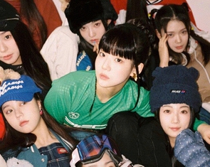 TripleS gây phẫn nộ vì hát nhép trước chuyên gia: Chuyện không lạ trong K-pop?