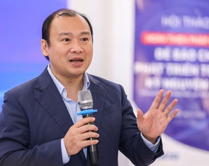 Đề xuất cấm trang thông tin điện tử tổng hợp, mạng xã hội tự sản xuất và phát tin bài như báo chí