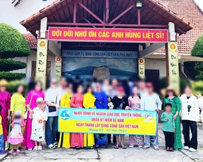 Nở rộ phong trào đi học tập kinh nghiệm khi chuẩn bị bỏ cấp huyện ở Cà Mau
