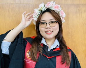 Tốt nghiệp thủ khoa, nữ SV được cấp học bổng thạc sĩ và sinh hoạt phí 15 triệu đồng/tháng