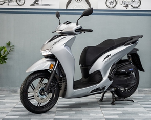 Honda SH 350i 2025 nhập Ý về Việt Nam, giá dễ rơi tầm 300 triệu