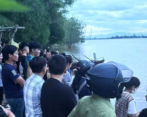 Tìm thấy thi thể nam sinh lớp 6 đuối nước trên sông Lam