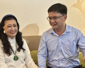 Ban Tuyên giáo và Dân vận Thành ủy TPHCM thăm nghệ sĩ Kim Cương, Trần Xuân Tiến, Nguyễn Hữu Lộc