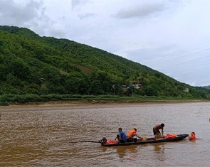 Tìm thấy thi thể hai chị em mất tích khi tắm trên sông Mã