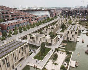 'Khu nhà nổi lớn nhất châu Âu' làm hồi sinh bến tàu Rotterdam xưa