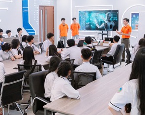 Bình Định đào tạo 7.500 nhân lực bán dẫn, AI, cho sinh viên vay không lãi suất