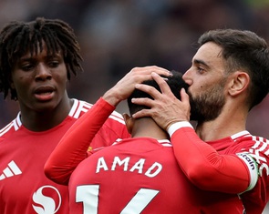 Man United giúp Newcastle có vé dự Champions League