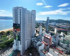 Phụ huynh ở Nha Trang phản ứng với kế hoạch ‘xáo lớp’ nếu không ăn bán trú tại trường