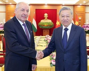 Tổng Bí thư đề nghị Hungary đào tạo chuyên gia điện hạt nhân cho Việt Nam