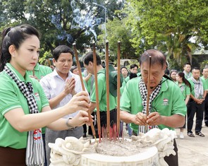 Nghệ sĩ TP.HCM tưởng nhớ anh hùng liệt sĩ tại ngục Kon Tum, nhà lao Pleiku