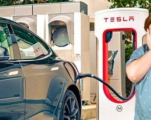 VinFast xếp trên Tesla về nhận thức thương hiệu xe điện