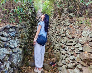 Làng đá bên biển Phú Yên