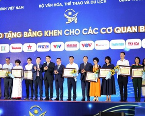 Báo chí thúc đẩy phát triển các ngành công nghiệp văn hóa