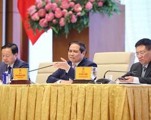 Chủ tịch FPT, CMC, Hòa Phát cùng nói về đường sắt cao tốc Bắc - Nam, Thủ tướng nêu quan điểm