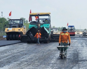 Dự án cao tốc Biên Hòa - Vũng Tàu: Hết lo mặt bằng lại lo chuyện di dời công trình điện, nước