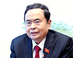 Lý giải việc 'một số chức danh lãnh đạo Nhà nước phải tuyên thệ hai lần trong thời gian ngắn'