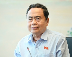 'Quảng Đông, Quảng Châu có thành phố khoa học rộng mênh mông, chúng ta chỉ có một cụm'