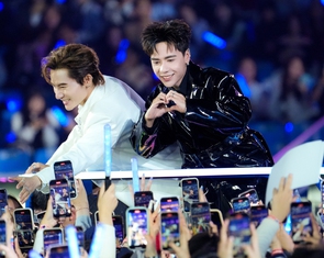 Concert cuối cùng của Anh trai say hi ở Hà Nội khả năng  gặp mưa to