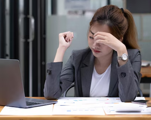 Nắng nóng, dân văn phòng ngồi máy lạnh nhiều cẩn thận sốc nhiệt