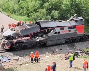 Tin tức thế giới 2-6: Nga và Ukraine tấn công nhau dữ dội; Ukraine tấn công không báo cho Mỹ biết