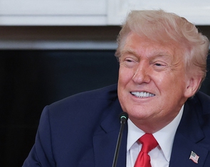 Tranh cãi về kế hoạch cấp 1.000 USD cho trẻ sơ sinh của ông Trump