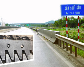 Hết bong tróc mặt đường, đến lượt khe co giãn cầu cao tốc Vĩnh Hảo - Phan Thiết hư