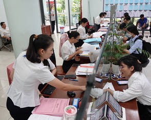 TP.HCM kiến nghị tăng 1 phó chủ tịch và 2 phó phòng cho UBND 78 phường mới không có HĐND