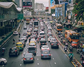 Vì sao người Thái Lan hiếm khi bấm còi xe dù hay kẹt xe?